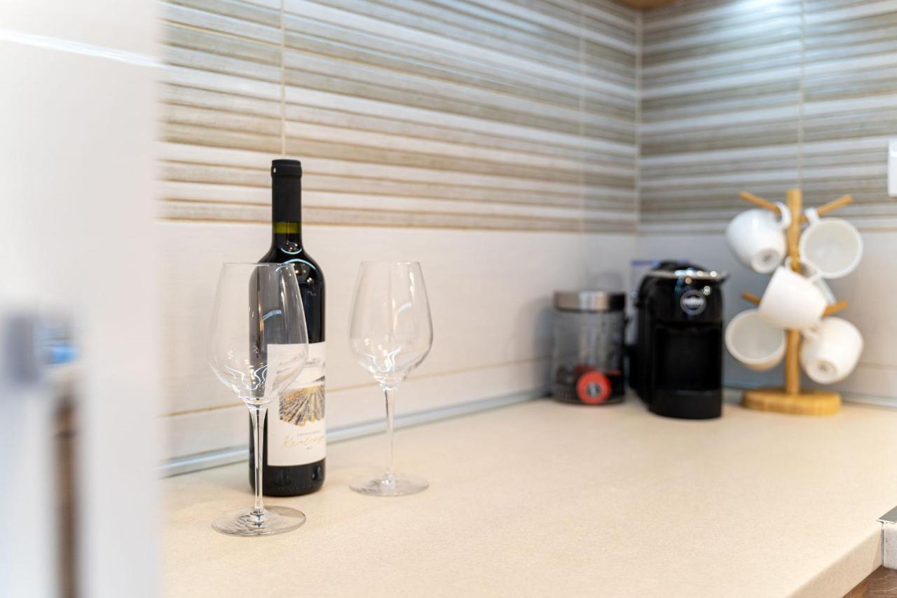 Boka View Luxury Suite - With Free Garage Parking Kotor Bagian luar foto
