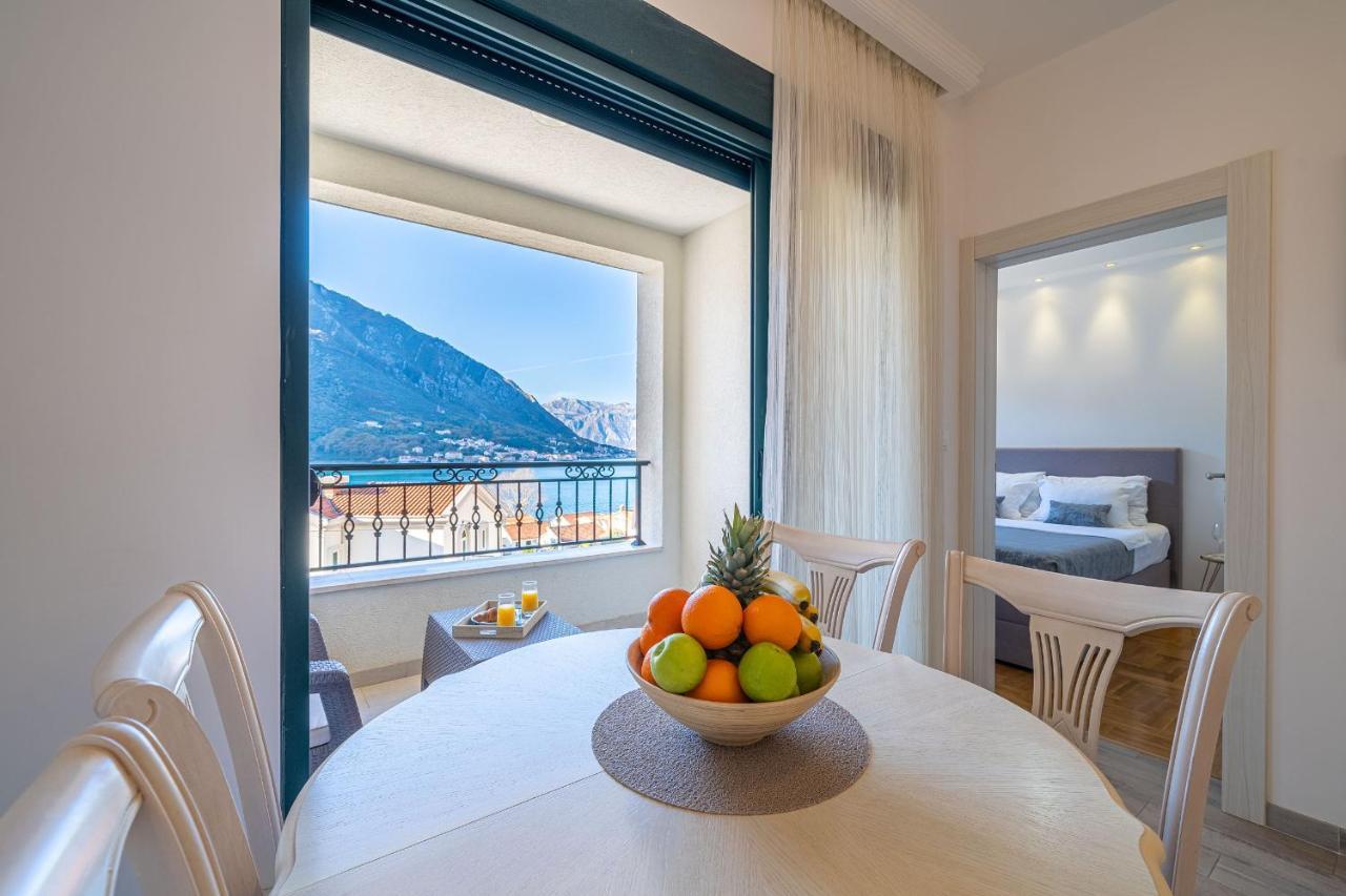 Boka View Luxury Suite - With Free Garage Parking Kotor Bagian luar foto
